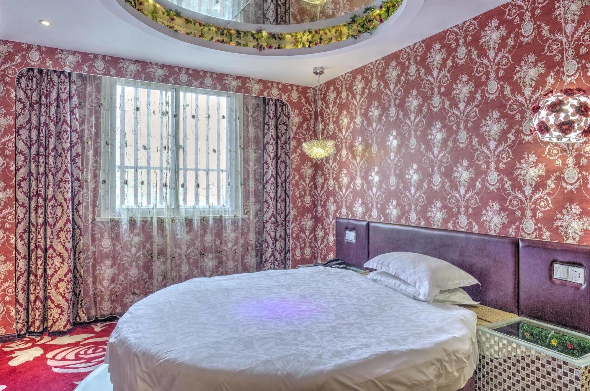 Milan Fashion Hotel Deqing Dış mekan fotoğraf