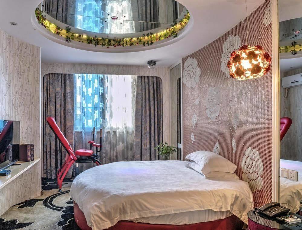 Milan Fashion Hotel Deqing Dış mekan fotoğraf